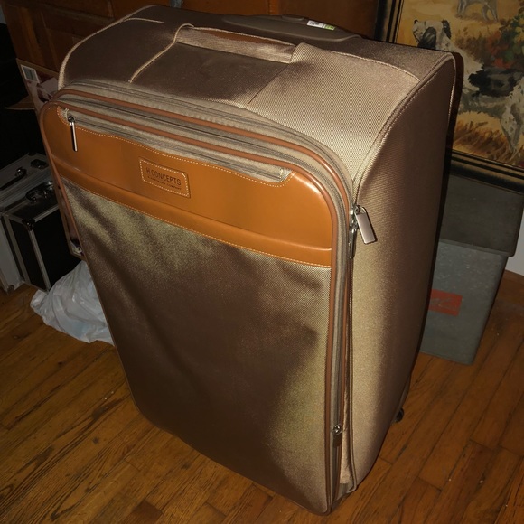 Luggage - Picture 2 of 8